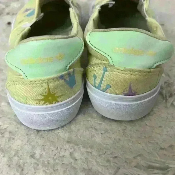 Adidas Disney Girls Tiana Slip Ons - Picture 4 of 4